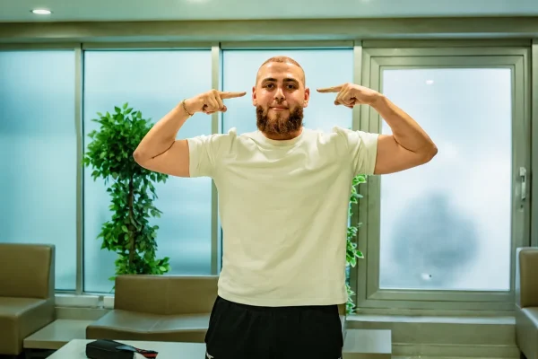 The Real Reason We Don’t Recommend Beard or Body Hair Grafts