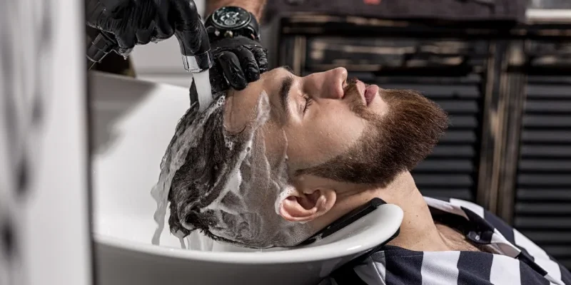 Faut-İl Se Laver Les Cheveux Tous Les Jours ?